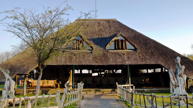 Grassland Bushman Lodge